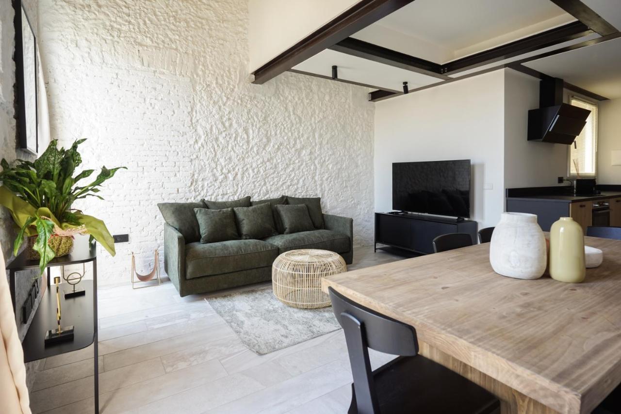 Su Meri Stampace - Luxury Apartment City Center Cagliari Ngoại thất bức ảnh